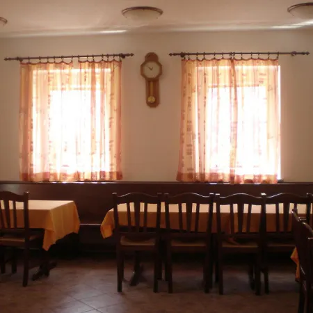 Tourist Farm Zerovc Bed & Breakfast Gorenja Trebusa